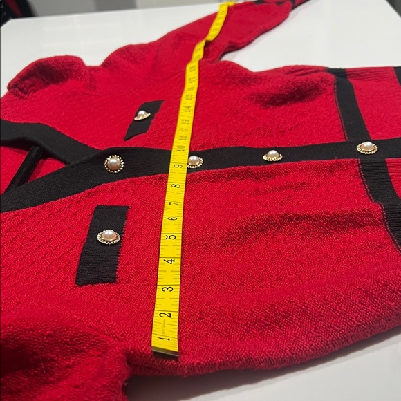 Goelia Red and Black Cardigan with Gold Buttons, gorgeous.NWOT. Has Chanel vibe. - Picture 3 of 7